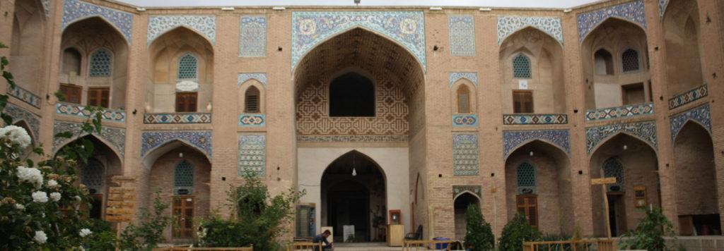کاروانسرا و مدرسه گنجعلیخان؛ بازمانده معماری درخشان صفوی در کرمان