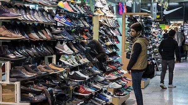 پای کرونا همچنان در کفش کسب و کارها، فروش کفش کاهش یافت